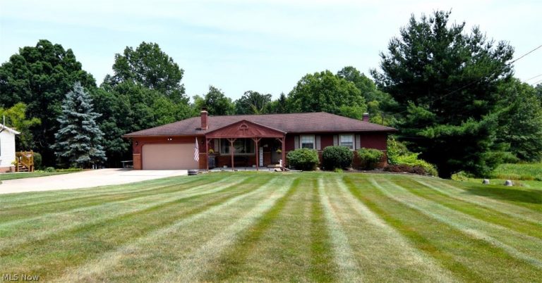 7267 Kiltie Lane, Northfield, OH - Photo 2