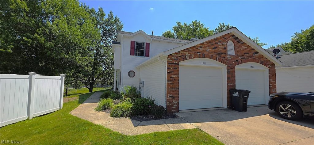 1811 Meadowland Drive, Brunswick, OH