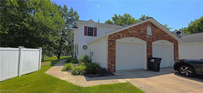 1811 Meadowland Drive, Brunswick, OH, 44212