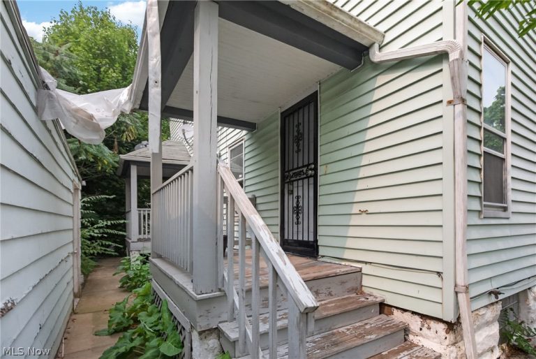 1186 114th Street, Cleveland, OH - Photo 3