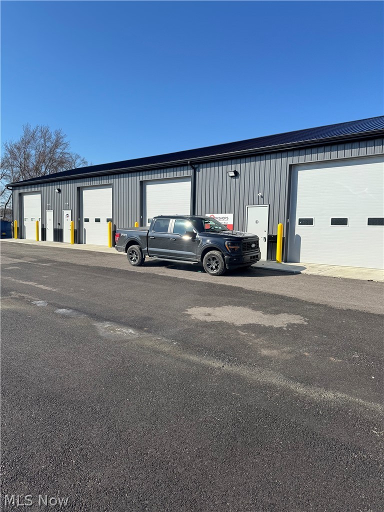 2476 Heritage #C, Norton, OH - Photo 2