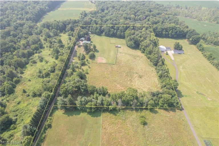 767 West Salem Road, Creston, OH - Photo 2