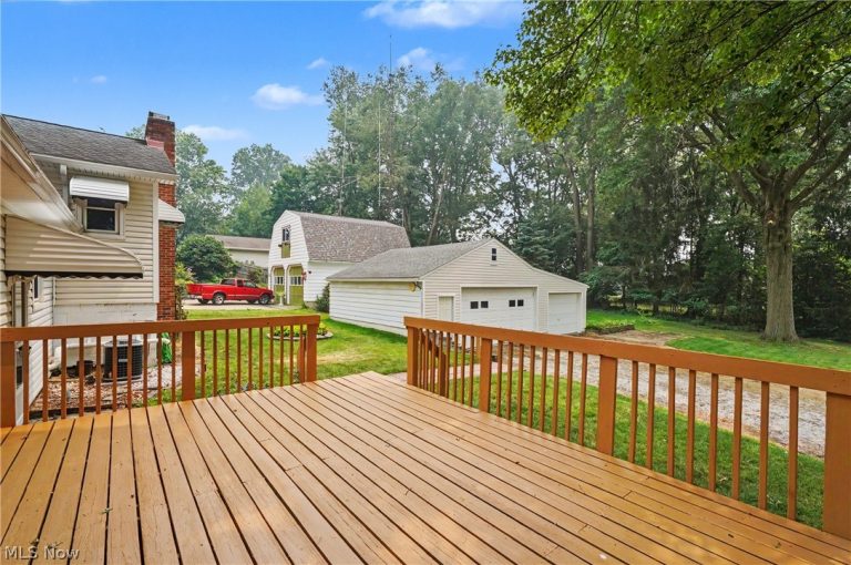 508 Loomis Avenue, Cuyahoga Falls, OH - Photo 4