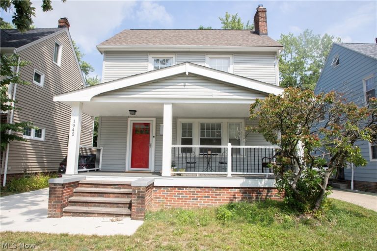 1945 Staunton Road, Cleveland Heights, OH - Photo 3