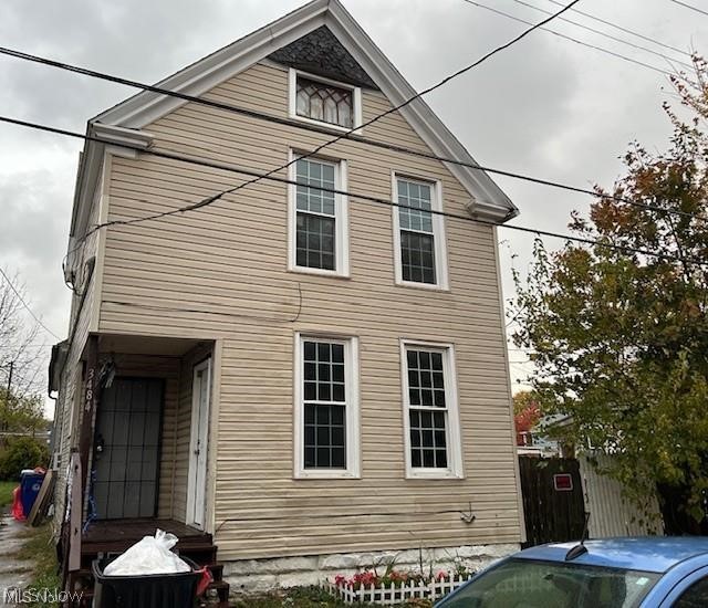3484 59th Street #Up, Cleveland, OH, 44102