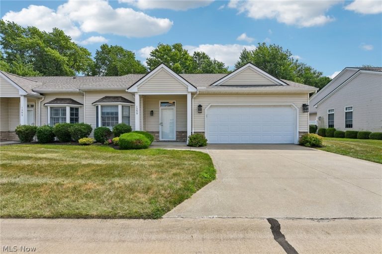 1399 Cross Creek Drive, Willoughby, OH, 44094