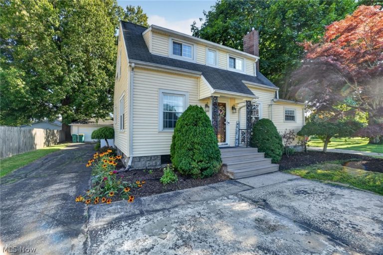 3912 Lake Road, Saybrook, OH - Photo 8