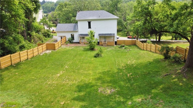 1521 Adamsville Road, Zanesville, OH - Photo 5