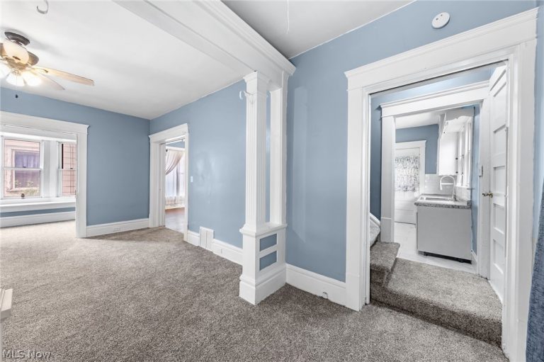 247 Rhodes Avenue, Akron, OH - Photo 5