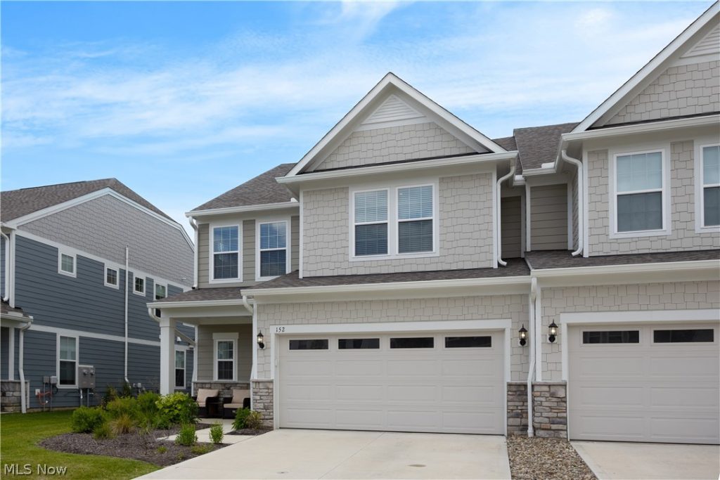 152 Lake Balaton Drive, Orange, OH