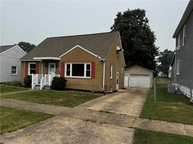 839 Brown Street, Zanesville, OH - Photo 2