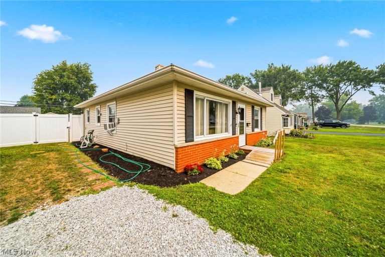 4820 Forest Road, Mentor, OH - Photo 4