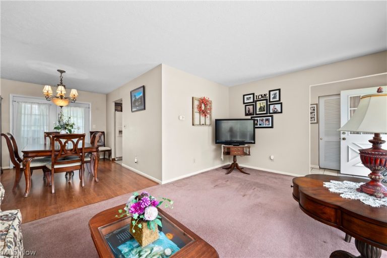 1502 Sanford Street, Vermilion, OH - Photo 8