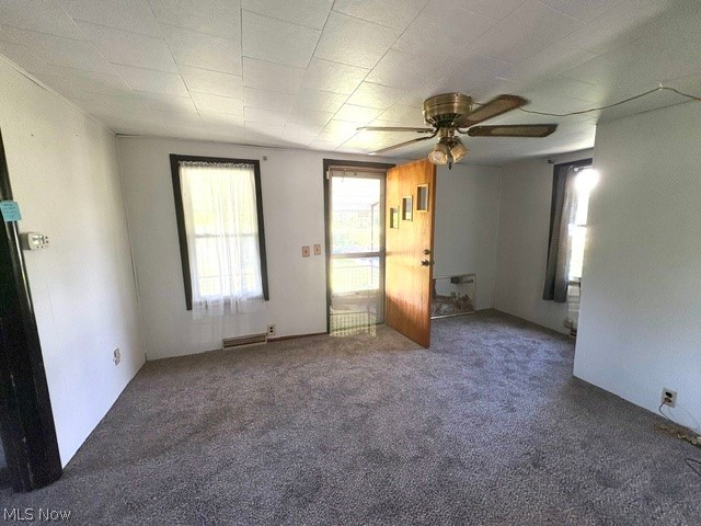 2047 Wilson Avenue, Warren, OH - Photo 2