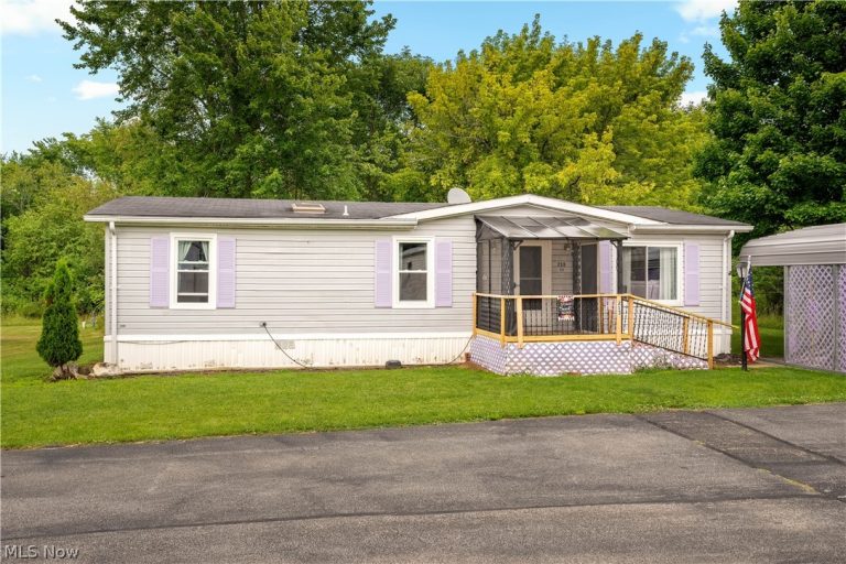 12205 Goshen Road #213, Salem, OH - Photo 2