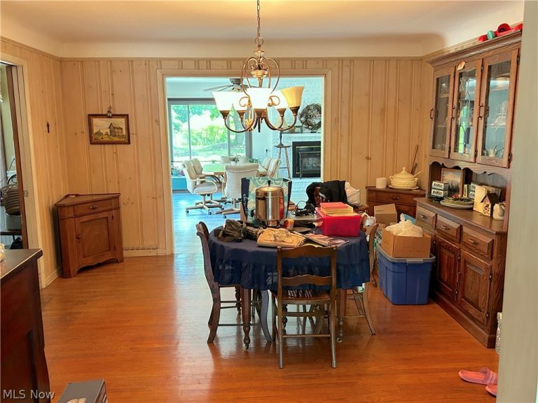 348 Hickory Hill Road, Chagrin Falls, OH - Photo 5
