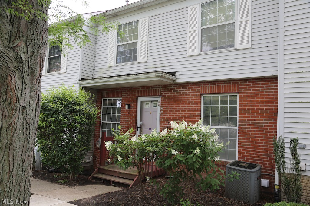 2786 Mull Avenue #C, Copley, OH