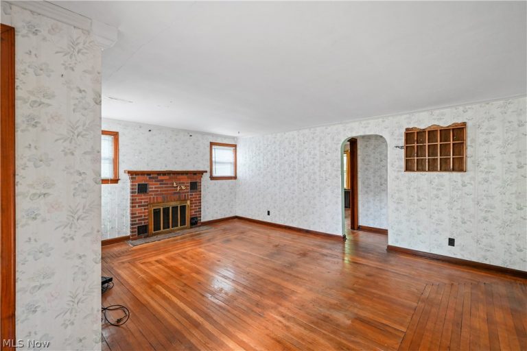 374 Niles Cortland Road, Warren, OH - Photo 4