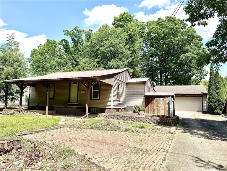 2108 Clermont Avenue, Warren, OH - Photo 4