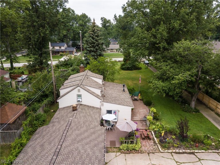 33191 Electric Boulevard, Avon Lake, OH - Photo 8