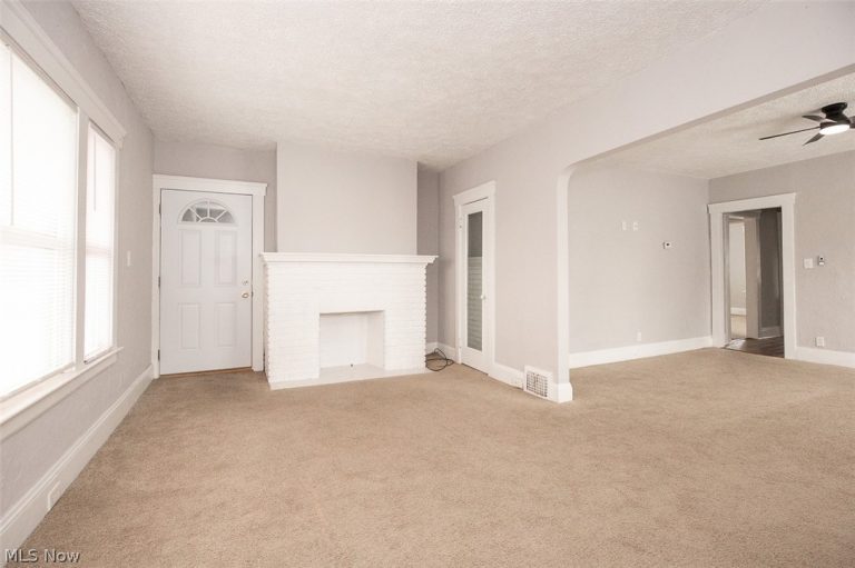 4953 106th Street, Garfield Heights, OH - Photo 4