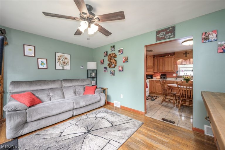 4496 Ticknor Avenue, Newton Falls, OH - Photo 6