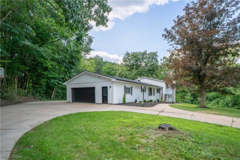 510 Lourdes Drive, Cuyahoga Falls, OH - Photo 5