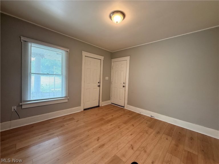 3205 Denison Avenue, Cleveland, OH - Photo 4