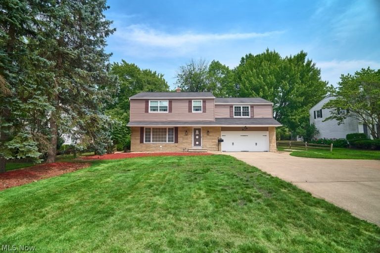 891 Brainard Road, Highland Heights, OH, 44143