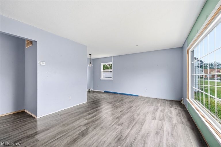 26850 Gary Avenue, Euclid, OH - Photo 4