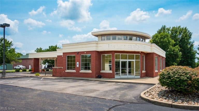61246 Southgate Road, Cambridge, OH - Photo 2