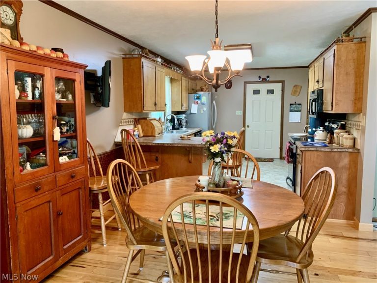 1449 4th Street, New Philadelphia, OH - Photo 5