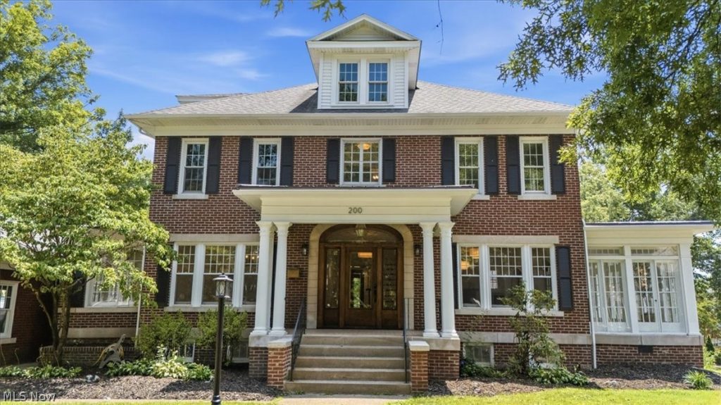 200 Washington Street, Marietta, OH