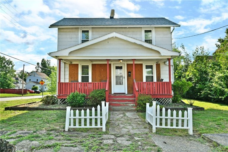 304 Cherry Avenue, Niles, OH, 44446