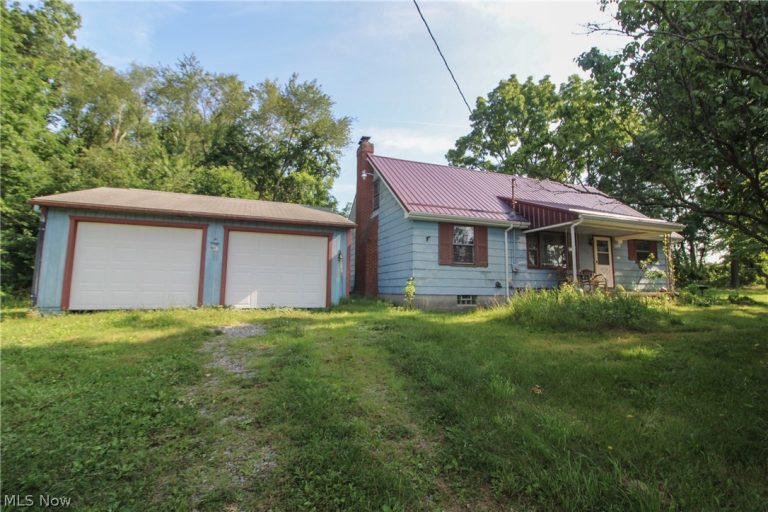 5724 Arrel Road, Lowellville, OH, 44436