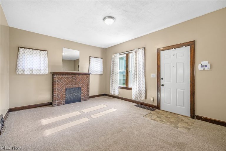 909 Brown Avenue, Canton, OH - Photo 5