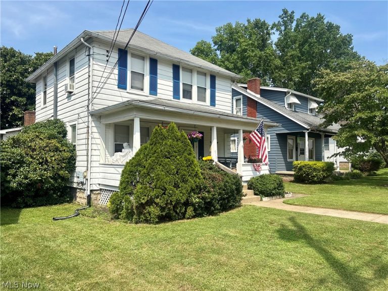 919 33rd Street, Parkersburg, WV - Photo 2