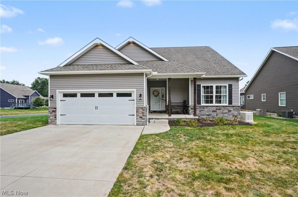 341 Alexis Lane, Canal Fulton, OH