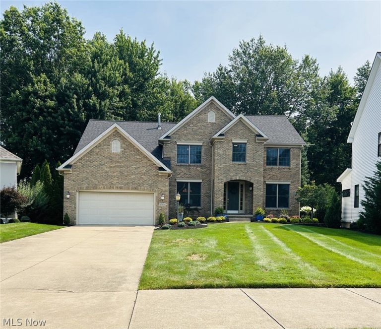 33606 Saint Francis Drive, Avon, OH, 44011
