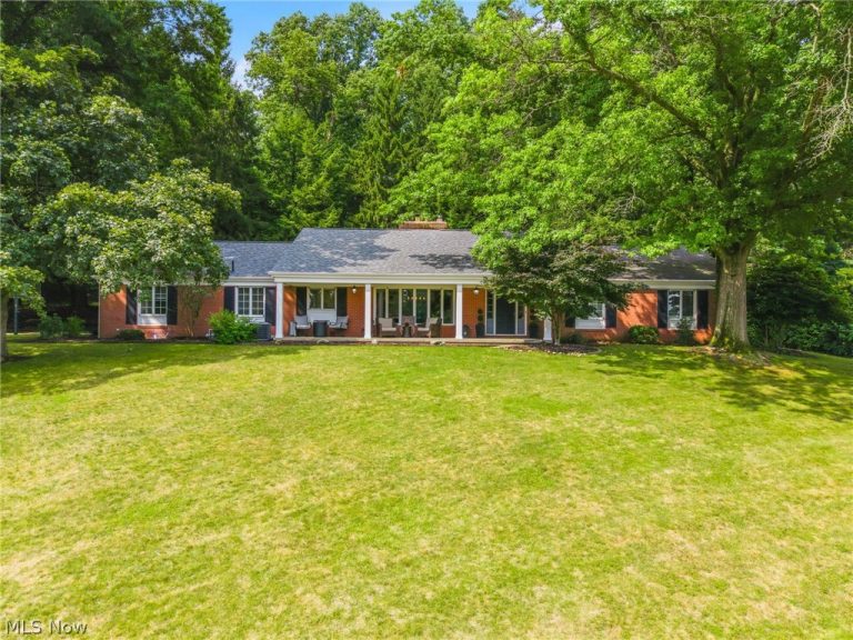 3189 Dunbarton Avenue, Canton, OH, 44708