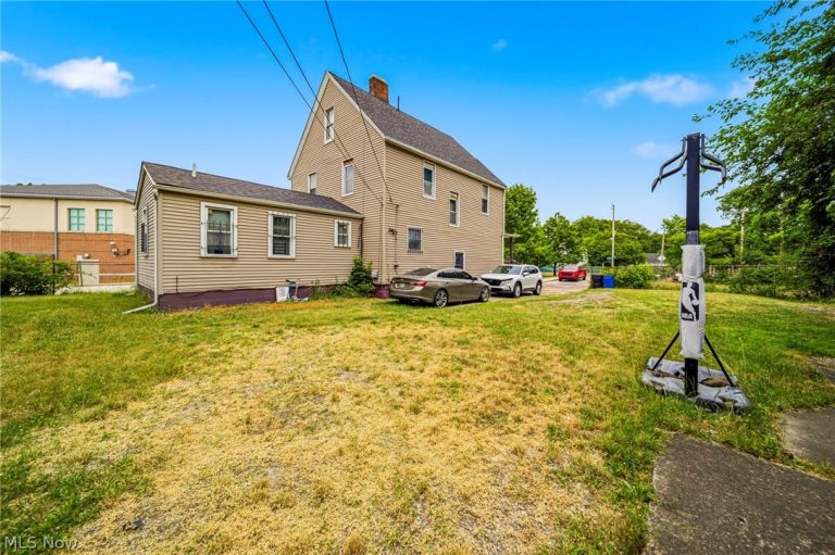 1532 78th Street, Cleveland, OH - Photo 4