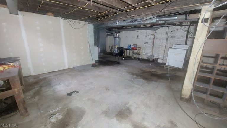 112 WOODMONT AVENUE Avenue #3, Steubenville, OH - Photo 8