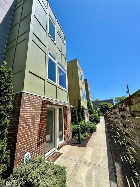 7309 Gateway Court, Cleveland, OH, 44102