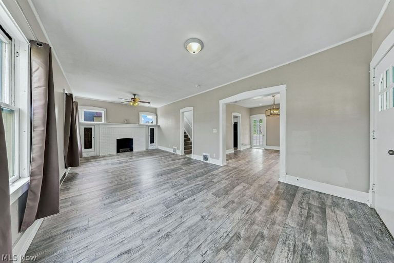 25 Russell Avenue, Niles, OH - Photo 6