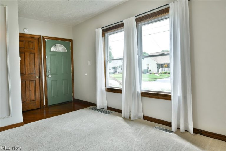 1806 Sheridan Avenue, Warren, OH - Photo 6