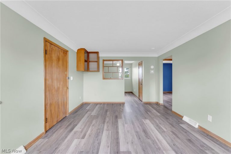 14152 Berwyn Avenue #2/UP, Cleveland, OH - Photo 3