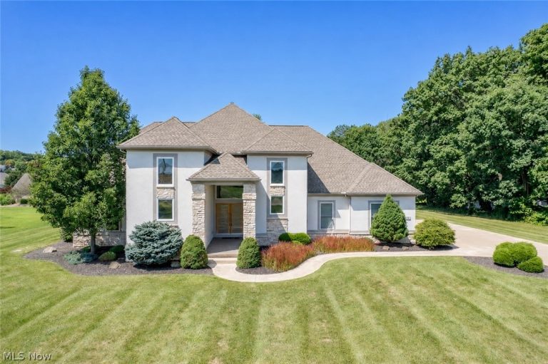 7557 Lutz Avenue, Massillon, OH, 44646
