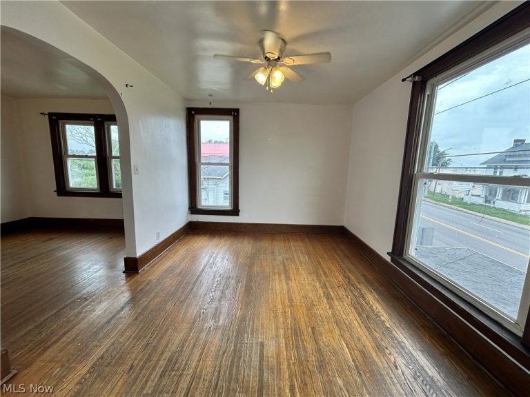 2520 Sunset Boulevard, Steubenville, OH - Photo 2