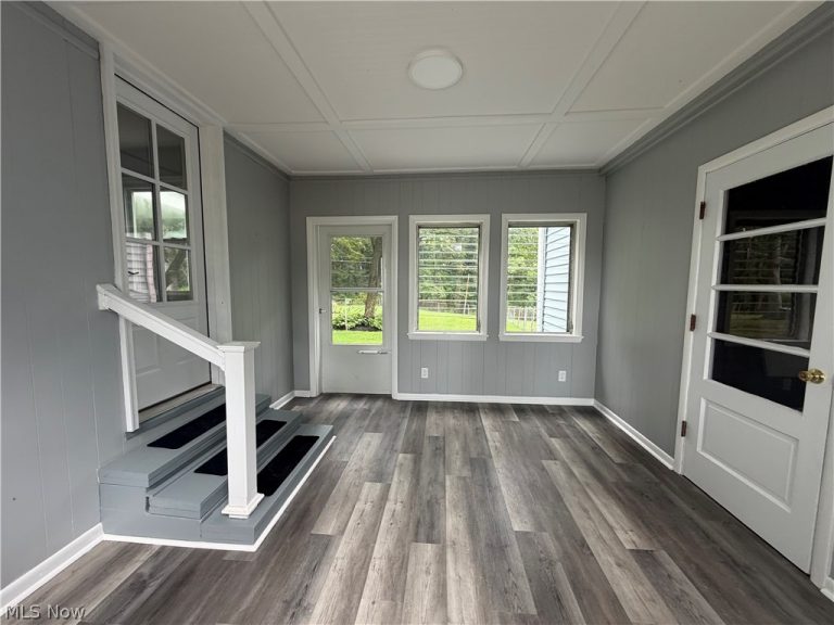3669 Kay Drive, Zanesville, OH - Photo 2
