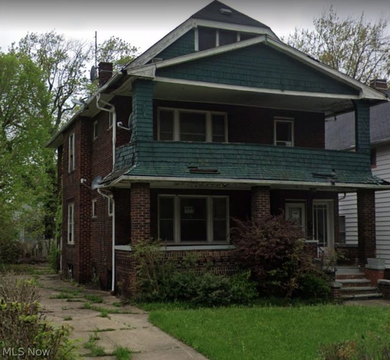 3304 118th Street #2, Cleveland, OH, 44120